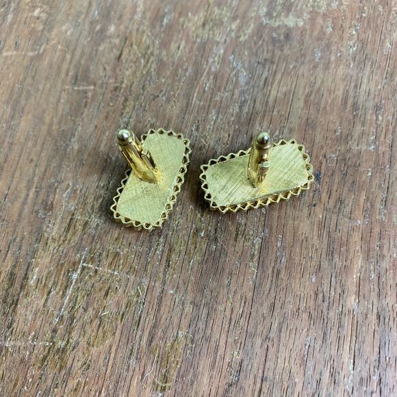 Vintage Retro Gold Tone Green Vomit Resin Filigree Detail Cufflinks Cuff Links - Picture 4 of 6